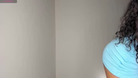 Veronica online show from 12/02/25, 04:51