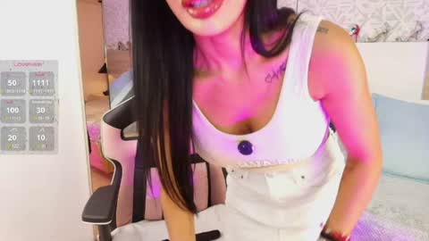 Snapshot of veronikali chatting on 04/25/26, 08:06 Veronikali online show from 04/25/26, 08:06