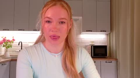Snapshot of veronikamitchel chatting on 06/28/26, 07:09 Veronika online show from 06/28/26, 07:09