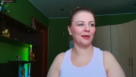 Snapshot of veronikawgold chatting on 07/18/26, 07:01 VeronikawGold online show from 07/18/26, 07:01