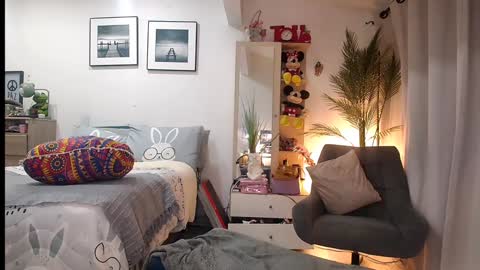 veronica online show from 01/25/25, 02:58