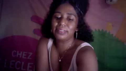 verronique1511 online show from 09/15/25, 06:52