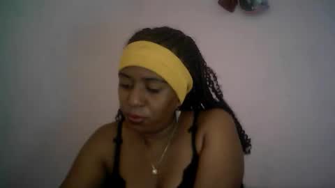 verronique1511 online show from 09/28/25, 05:46