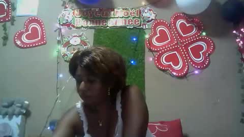 verronique1511 online show from 12/15/25, 02:38