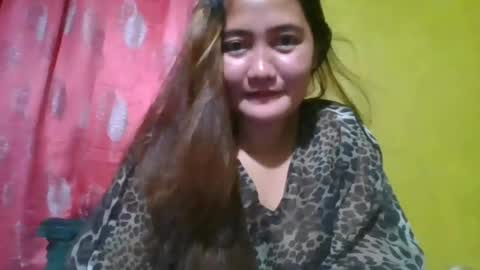 versatile_hottie_asian online show from 07/28/26, 03:32