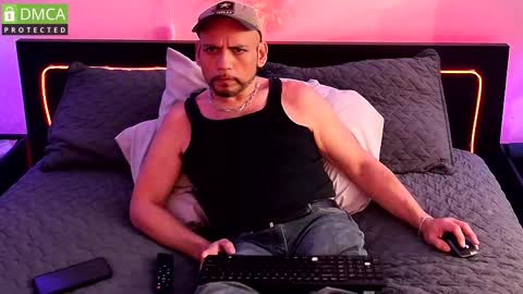 VersPig7 online show from 02/26/25, 06:00