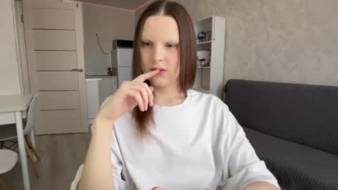 Karina followed me bb online show from 07/25/26, 11:52