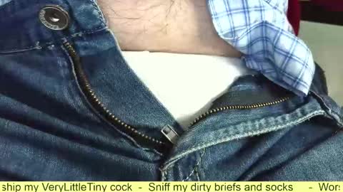 Erik online show from 10/17/25, 05:54