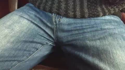 Erik online show from 12/01/25, 08:41