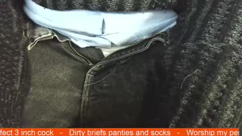 Erik online show from 12/15/25, 05:44