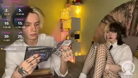 Snapshot of veryraretwins chatting on 01/06/25, 07:13 veryraretwins online show from 01/06/25, 07:13