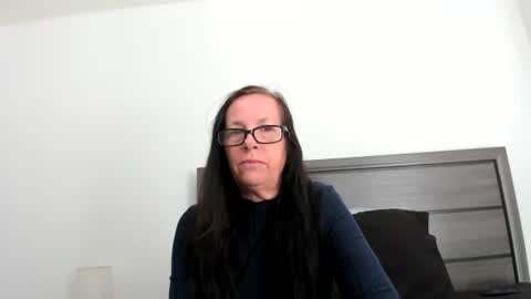 Snapshot of verysassypeachgoddess chatting on 11/06/25, 02:18 verysassypeachgoddess online show from 11/06/25, 02:18