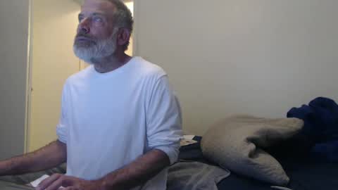 hairy man online show from 02/12/25, 12:48