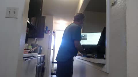 hairy man online show from 02/23/25, 09:59