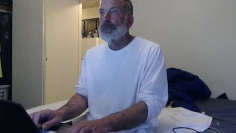 hairy man online show from 03/05/25, 12:49