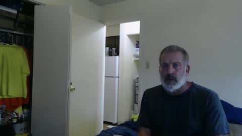 hairy man online show from 09/10/25, 11:49
