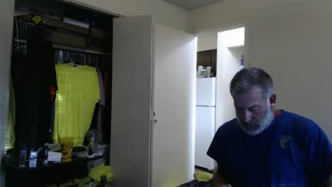 hairy man online show from 09/21/25, 11:50