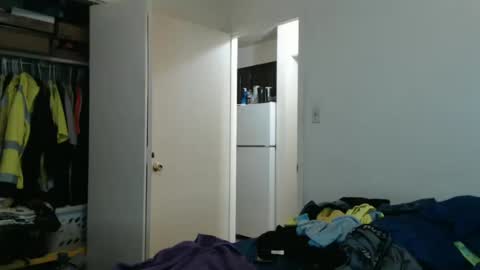 hairy man online show from 10/12/25, 11:59