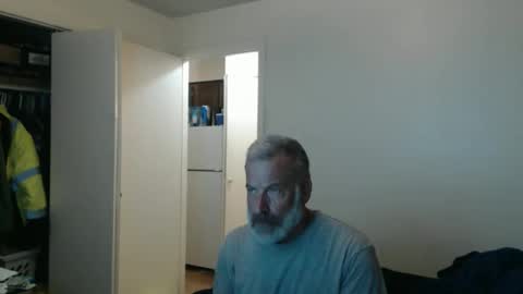 hairy man online show from 01/07/26, 12:57