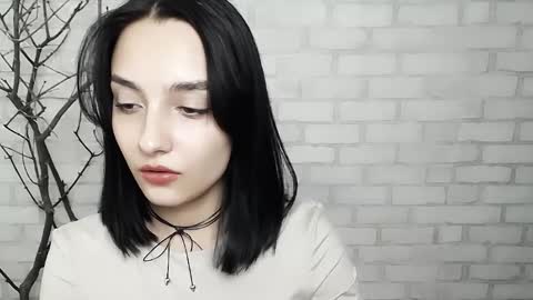 Ana online show from 02/11/25, 05:40