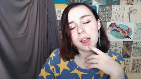 veryveryvery_shy online show from 02/04/25, 06:46