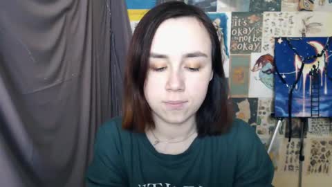 veryveryvery_shy online show from 02/18/25, 07:32