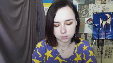 veryveryvery_shy online show from 02/28/25, 06:32