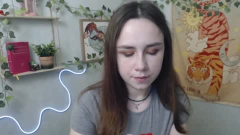 veryveryvery_shy online show from 04/11/26, 05:34