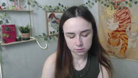 veryveryvery_shy online show from 04/30/26, 05:36