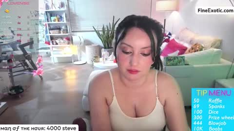 vesafine online show from 03/10/25, 03:12