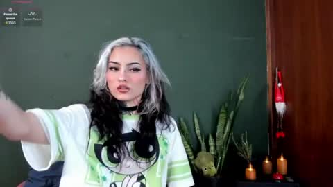 Snapshot of vesiagomez chatting on 06/30/26, 12:22 natalia gomez online show from 06/30/26, 12:22