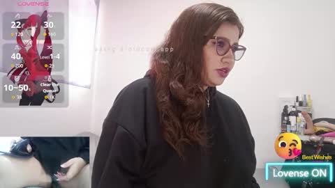 Vesper Vixen online show from 11/18/25, 02:10