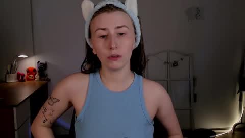 Snapshot of vespera_celeste chatting on 02/25/26, 01:32 Celeste online show from 02/25/26, 01:32