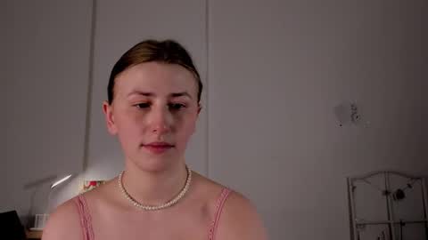 Snapshot of vespera_celeste chatting on 02/27/26, 12:43 Celeste online show from 02/27/26, 12:43