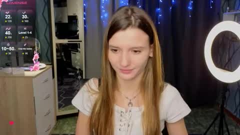 Snapshot of vett1a chatting on 10/11/25, 09:24 vett1a online show from 10/11/25, 09:24