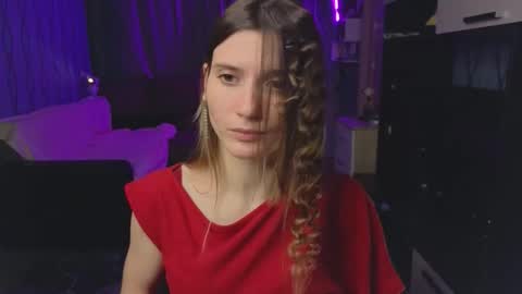 Snapshot of vett1a chatting on 11/26/25, 08:10 vett1a online show from 11/26/25, 08:10