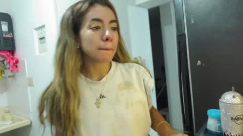 Sofa  online show from 04/18/26, 02:04