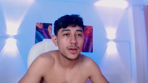 Vezx online show from 03/25/26, 06:36