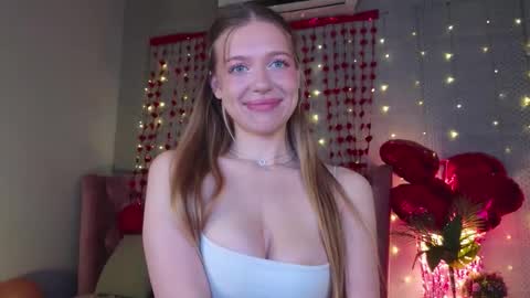 Alice  please dont forget to thumbs up me  online show from 02/15/26, 07:51