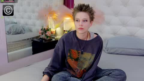 Via online show from 02/03/25, 04:57