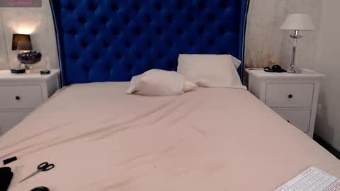 Via online show from 10/18/25, 01:30