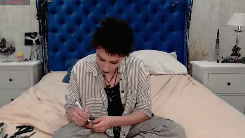 Via online show from 05/04/26, 09:27
