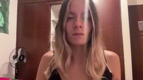 papichulo y mamichula online show from 04/06/26, 01:58