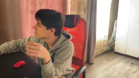 vialeras online show from 02/15/26, 07:51