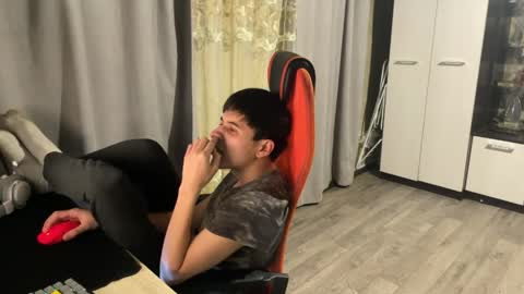 vialeras online show from 03/22/26, 02:20