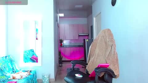 Ariana  online show from 02/10/26, 08:02