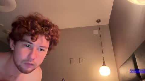 Snapshot of vibeshere chatting on 02/14/26, 04:42 vibeshere online show from 02/14/26, 04:42