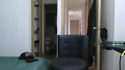 Victor cardenas online show from 02/12/25, 09:43