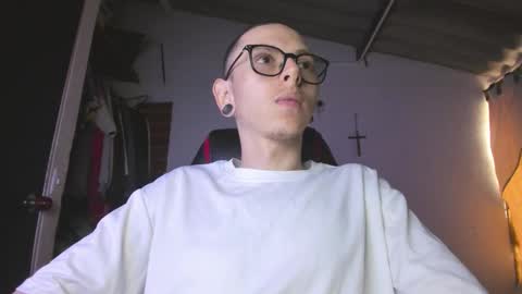 Vicent Brais online show from 03/16/26, 02:43