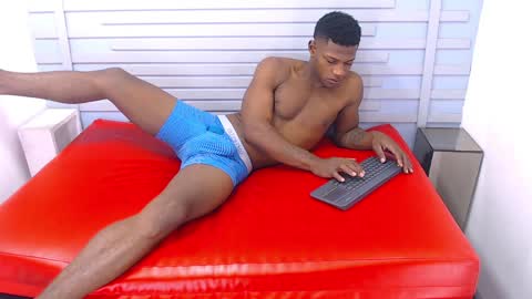 Vicent  online show from 12/11/24, 10:06